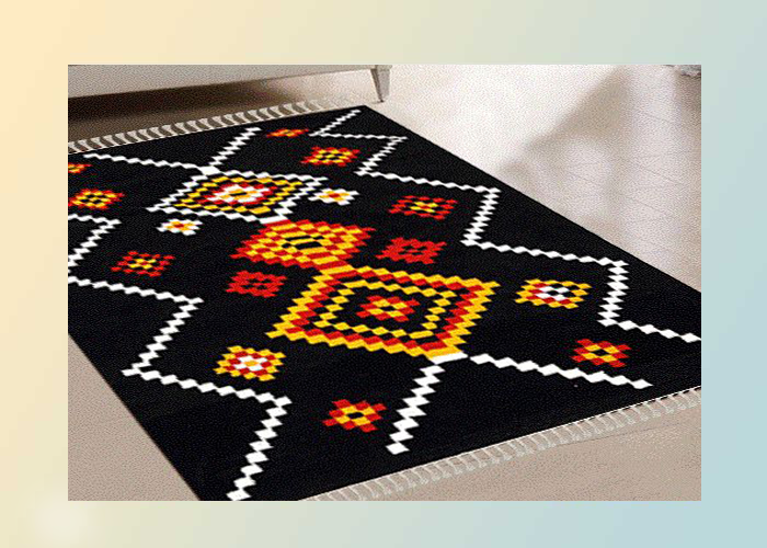 بررسی تأثیر فرهنگ و سبک زندگی عشایر بر طراحی گلیم